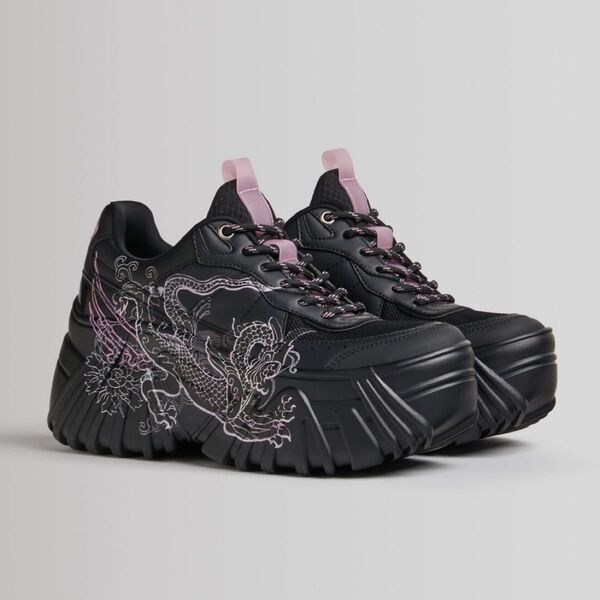 bershka ベルシュカ 厚底スニーカー スニーカー 厚底 ブラック ピンク 黒 龍 ドラゴン Y2K 韓国 地雷 地雷系 海外