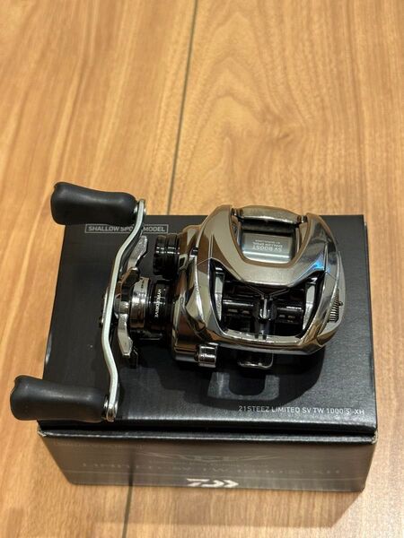 【美品】22 スティーズリミテッド SV TW1000S-XH