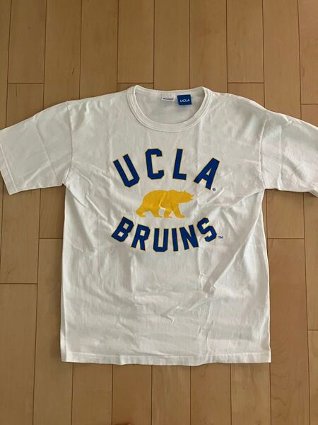 チャンピオン UCLA ロゴTシャツ