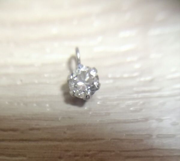 【値下不可】25065 ダイヤ 0.15ct pt900 ペンダントトップ