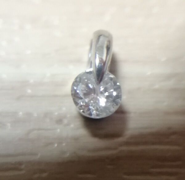 【値下不可】ダイヤ 0.2ct pt900 ペンダントトップ