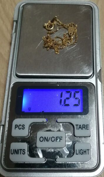 【値下不可】250633 k18 約1.25g スクリュー ネックレス チェーン