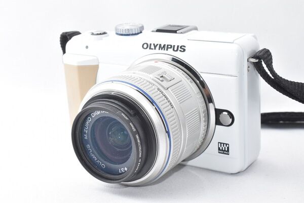 ショット数900回 OLYMPUS PEN E-PL1s ホワイト レンズキット