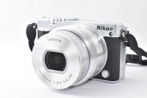 ニコン Nikon 1 J5 シルバー 10-30mmレンズキット