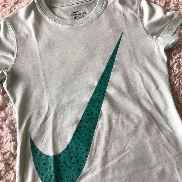 NIKE ナイキ Tシャツ ミントグリーン キッズ 120㎝