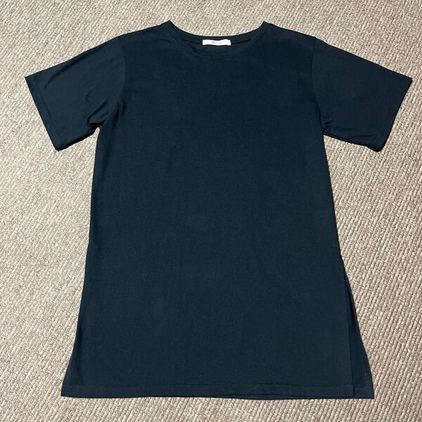 レディースTシャツ 長め ブラック
