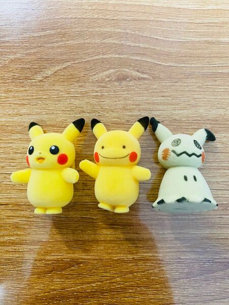 ポケもふどーる6 メタモンピカチュウ、ミミッキュ、ピカチュウ3体セット