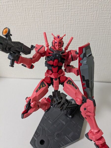 組立済 HG 機動戦士Gundam GQuuuuuuX (ジークアクス)赤いガンダム 本体のみ ビット、ハンマーなし