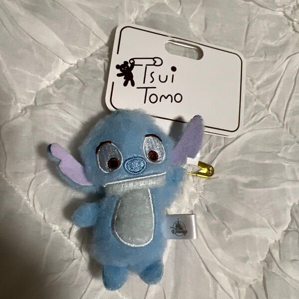 ディズニーストア スティッチ ぬいぐるみブローチ アクセサリー 新品 マスコット