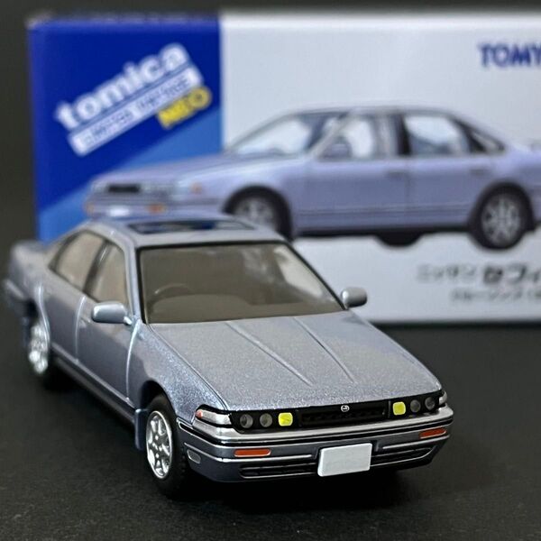 ニッサン セフィーロ パープリッシュシルバー トミカリミテッドヴィンテージ ネオ