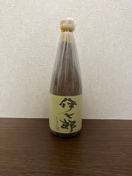 本格芋焼酎 伊七郎 25度 720ml