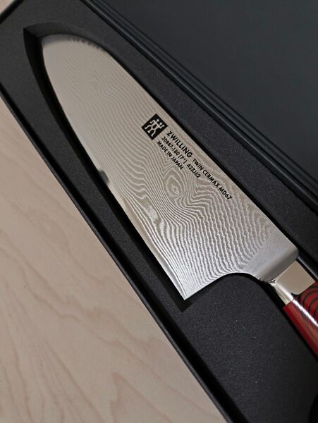 ZWILLING ツヴィリング ツインセルマックス MD67 三徳包丁 180mm ダマスカス 多層鋼 30887-186