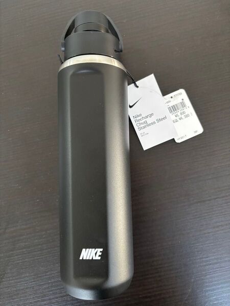 NIKE ナイキ 水筒 0.7L