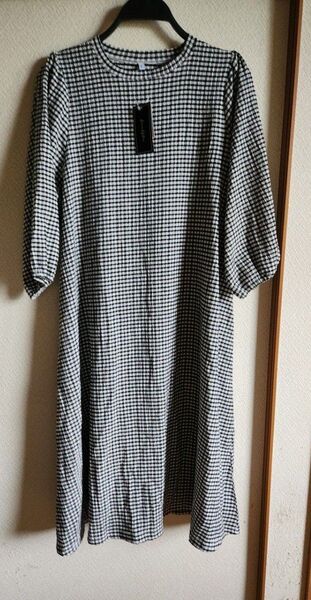 【新品未使用】titivate ギンガムチェック ワンピース Mサイズ 七分袖