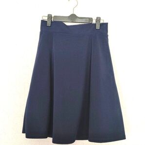 フレアスカート スカート ネイビー ひざ丈 シンプル 無地 オフィスカジュアル 裏地あり 透けない 通勤 美品 きれいめ