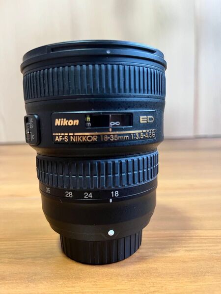 ニコン Nikon AF-S NIKKOR 18-35mm f/3.5-4.5G ED