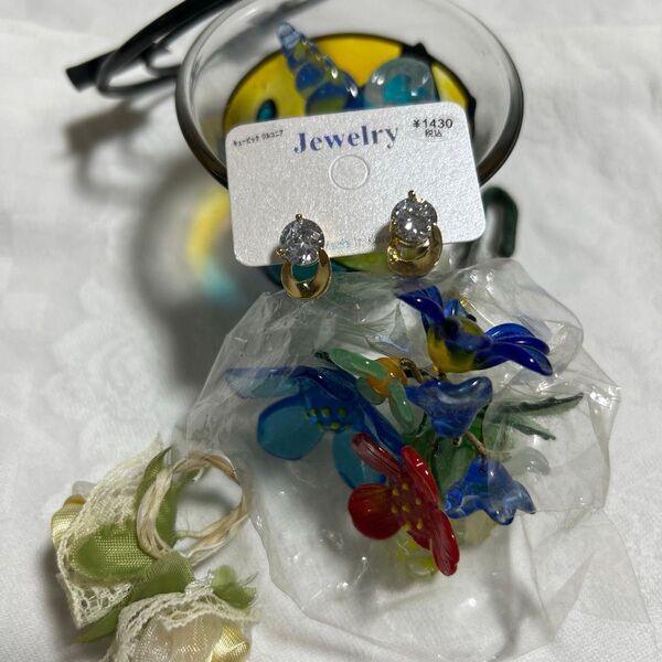 キュービックジルコニア ピアス