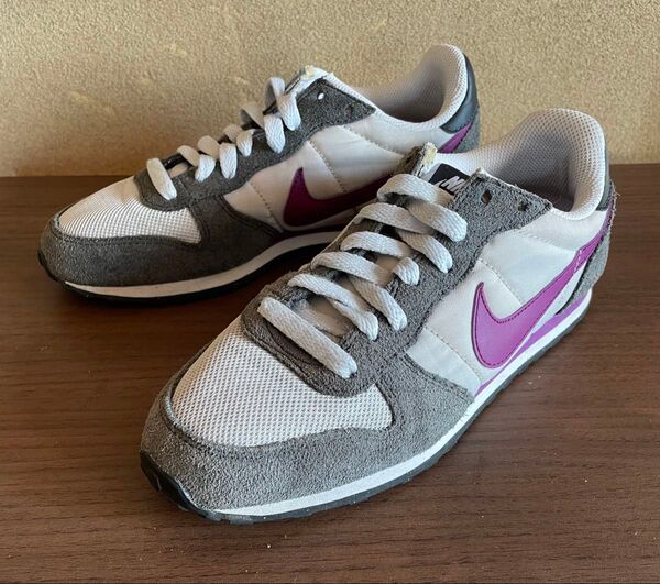 ナイキ NIKE ジニコ GENICCO グレー パープル 23.5cm