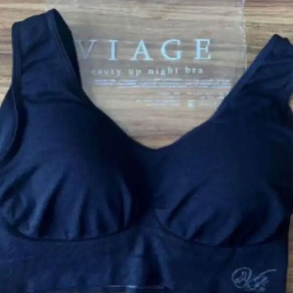 ヴィアージュ VIAGE ナイトブラ ブラック Mサイズ