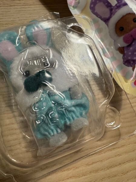 シルバニアファミリー くじ カラフルウサギコスチューム 緑 わたウサギ 赤ちゃん