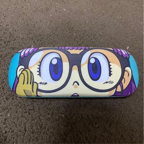 ドクタースランプアラレちゃんメガネケース