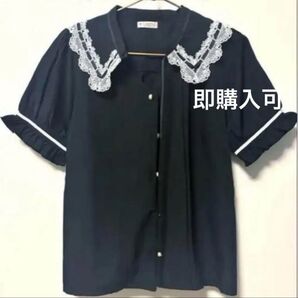 axes femme ブラック ブラウス 半袖
