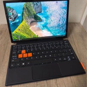 【美品】ONEXPLAYER X1Ryzen7 8840u 32GB/2TB UMPC ゲーミングノート3in1 PC【国内版】