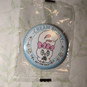 ESTHER BUNNY 缶バッジ