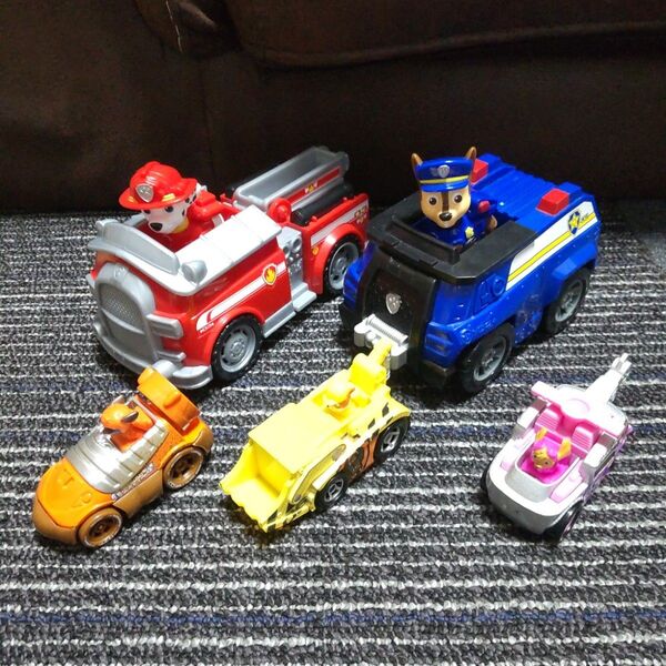 パウ・パトロール ビークル おもちゃ チェイス マーシャル ラブル スカイ ズーマ ミニカー
