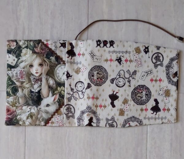 ハンドメイド ブックカバー 文庫本サイズ アリス柄
