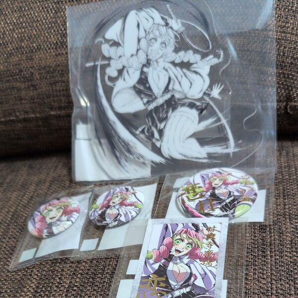 鬼滅の刃 C105 幕間画WEBSHOPくじ 恋柱 原画アクリルスタンド 缶バッジ チェキ風ブロマイド 甘露寺蜜璃