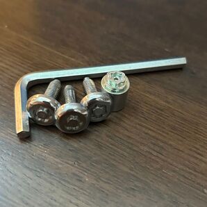 ホンダ純正 普通自動車用ナンバープレートロックボルト マックガード