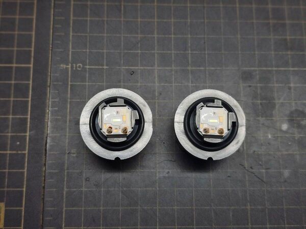 ダイハツ タントカスタム LA650S 純正LEDフォグランプバルブ 2pc セット