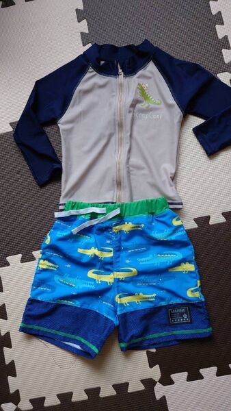 新品未使用 ラッシュガード 水着 上下セット 男の子 100cm
