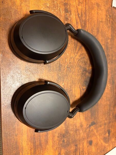 ワイヤレスヘッドホン SENNHEISER MOMENTUM4 Wireless