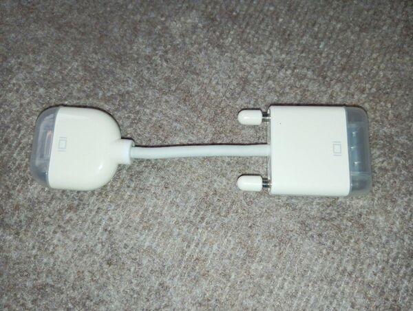 Apple アップル DVI-VGA 変換コネクタ