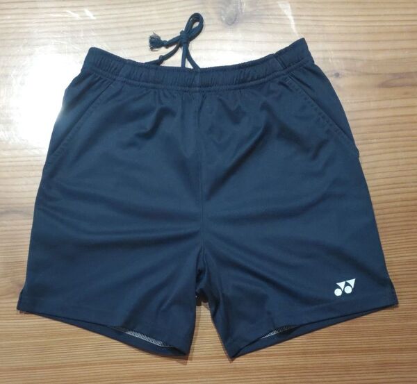 ヨネックス YONEX パンツ テニス バドミントン ネイビー ウィメンズL 匿名 ベリークール ハーフパンツ 美品