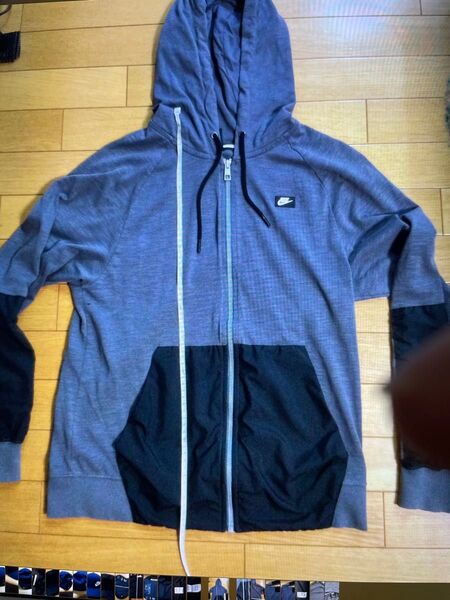 NIKE ジップアップパーカー Mサイズ相当 グレー、黒