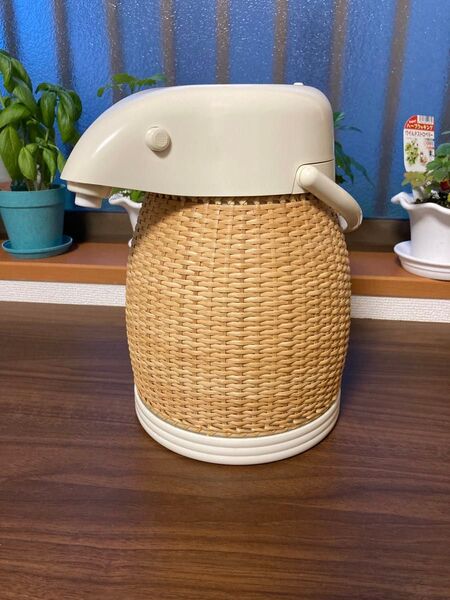 ZOJIRUSHI 籐 エアーポット AAA型