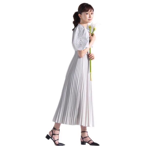 定価3万2千!セルフォード エンブロイダリーワンピ プリーツワンピ レース 白 ワンピース SNIDEL