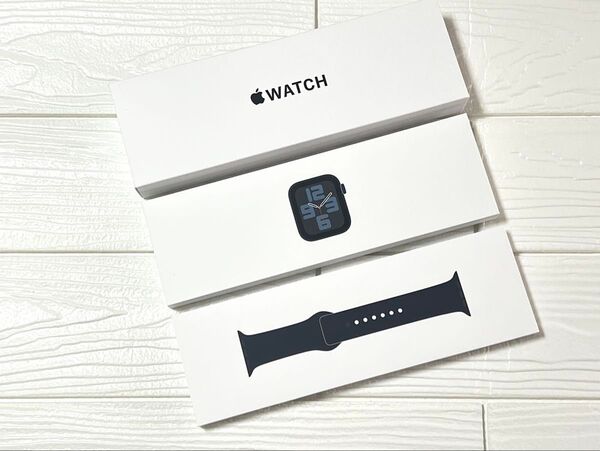 ★ 新品 ★ Apple Watch SE2 44mm アップルウォッチ ミッドナイト アルミニウム GPS スポーツバンド