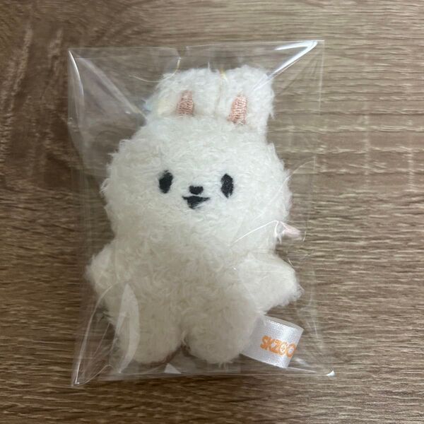 Stray Kids スキズ SKZOO ペンミ ぬいぐるみ マイクロ キーリング キーホルダー リノ リビット