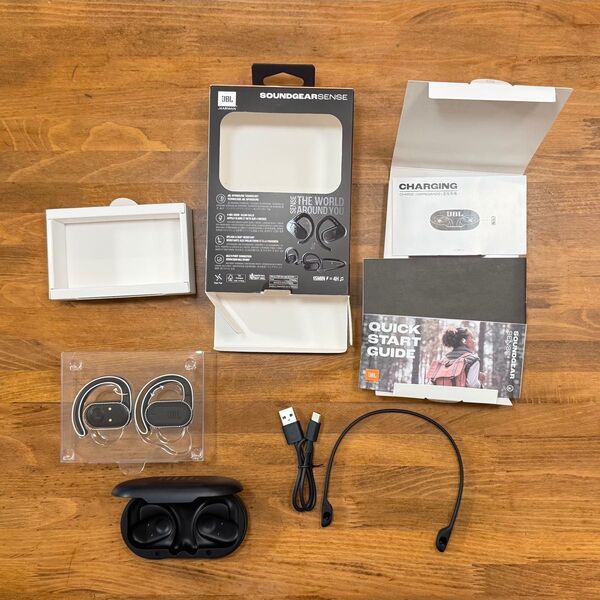 JBL SOUNDGEAR SENSE ブラック オープンイヤー