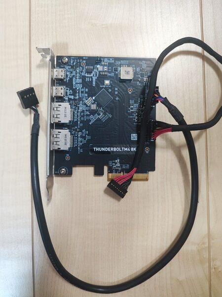 msi thunderbolt 4 8K 拡張ボード PCIe 3.0 x4