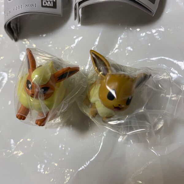 ポケモン つまんでつなげてマスコット イーブイ カニカン ブースター ボールチェーン ガチャ ガチャガチャ