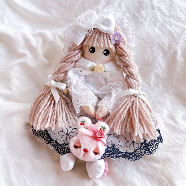 【美品】ハンドメイド カントリードール 約28cm レース 刺繍