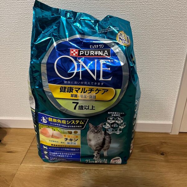 ピュリナワンキャット 健康マルチケア 7歳以上 チキン 2kg 4袋セット