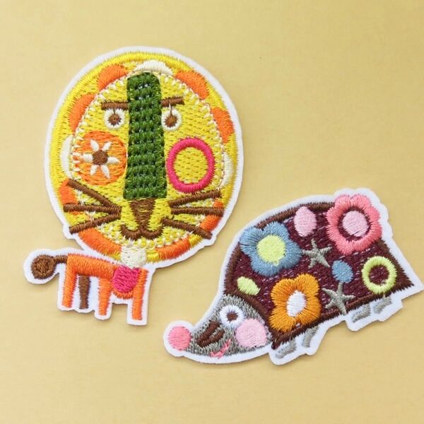 【2種セット】ライオン ねずみ 刺繍 アイロン ワッペン アップリケ 動物 an-s25 手芸用品 アレンジ パッチ フォークロア