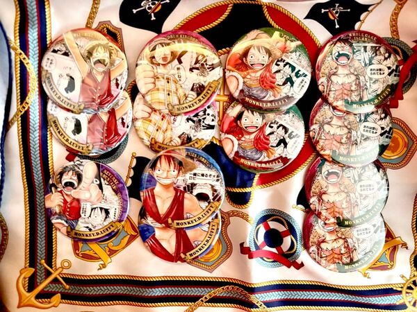 ONEPIECE コレクション缶バッジ HEROS第2弾 モンキー・D・ルフィ 13個セット