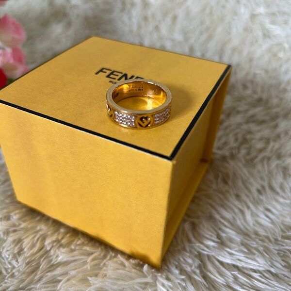 FENDI エフイズフェンディ リング ジュエリー アクセサリー 指輪 箱付き